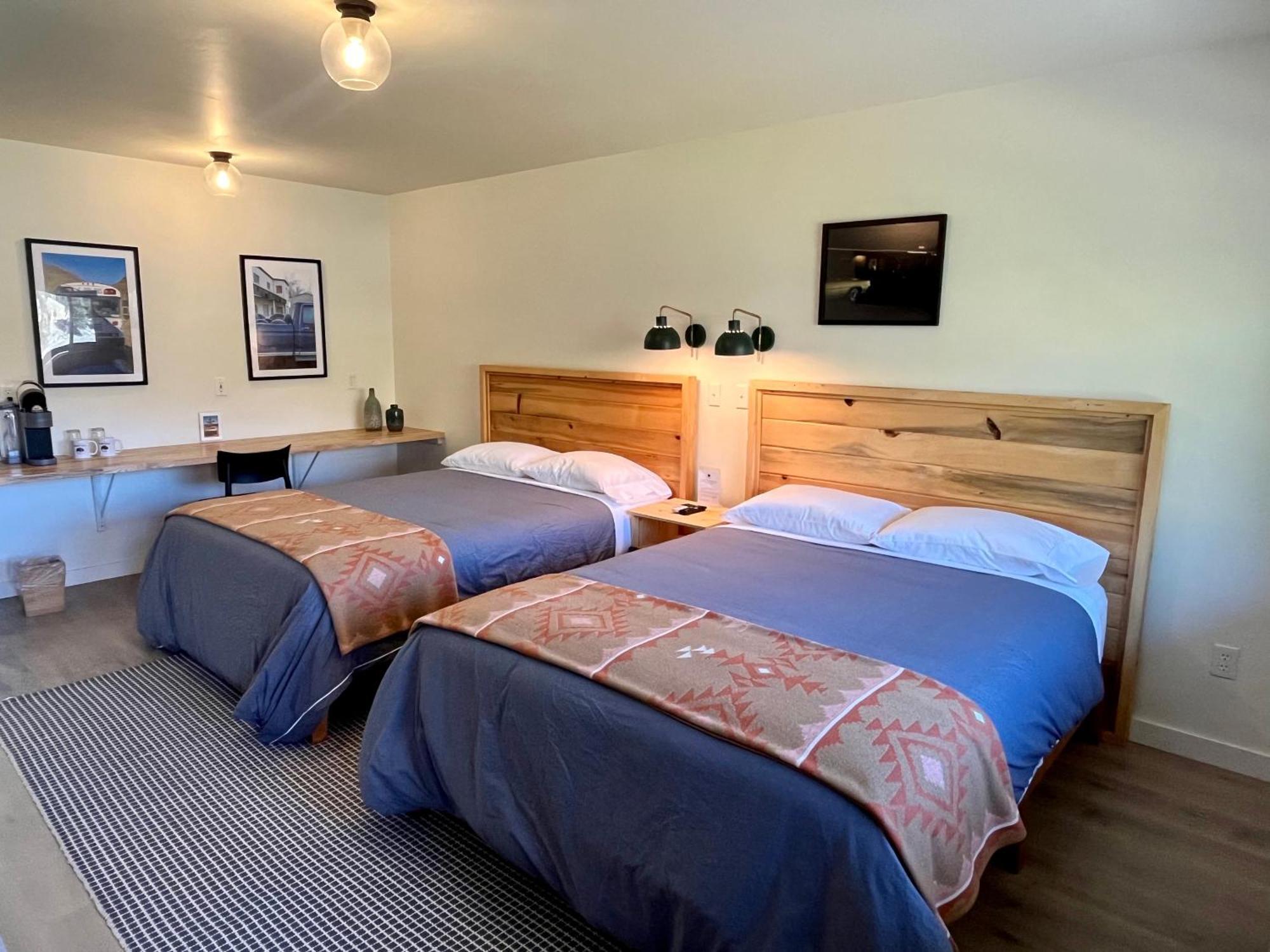 Steelhead Lodge Lucile Bagian luar foto